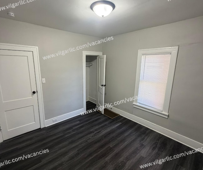 Building Photo - Newly Renovated 3 - Bedrooms • 1-Bathroom Home