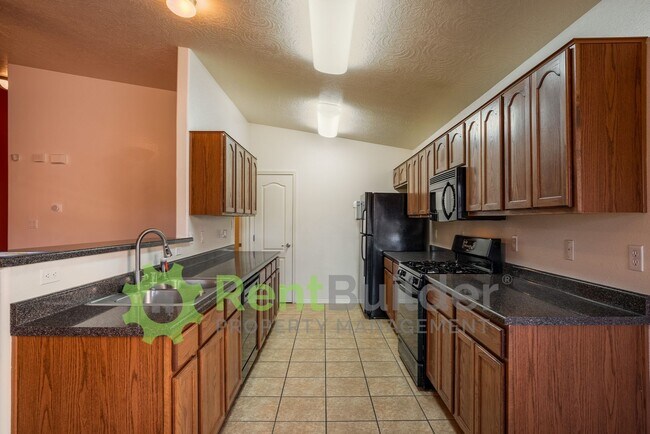 Building Photo - CALL US TODAY AT (505) 808-6467 TO SCHEDUL...