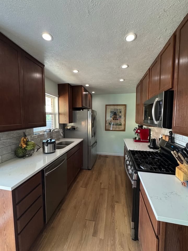 Building Photo - 1460 Marigold Dr