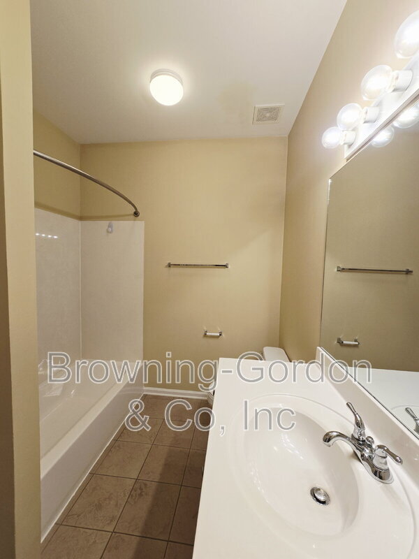 Building Photo - 6820 Hwy 70 S