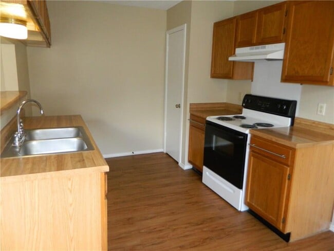 Building Photo - 527 Cutty Trail