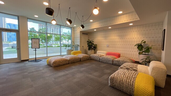 Building Photo - Partially Furnished.   Unbeatable location in Kakaako/Ward Village areas - 2 Bed 2 Bath 1 Parking