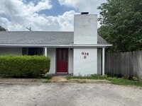 Building Photo - 618 Mill St
