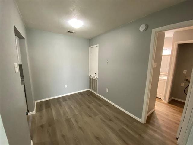 Building Photo - 9696 Walnut St