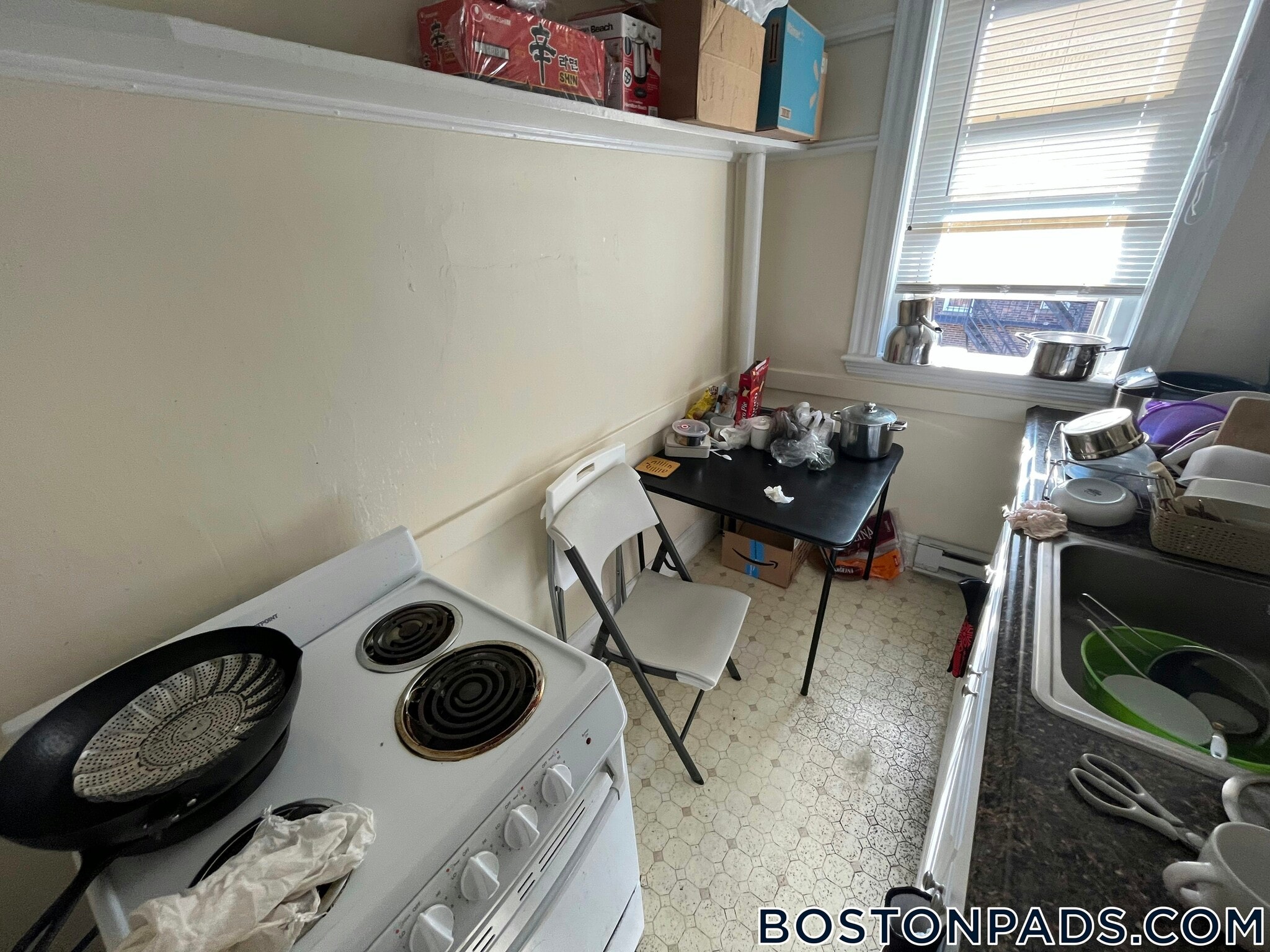 Building Photo - 55 Park Dr