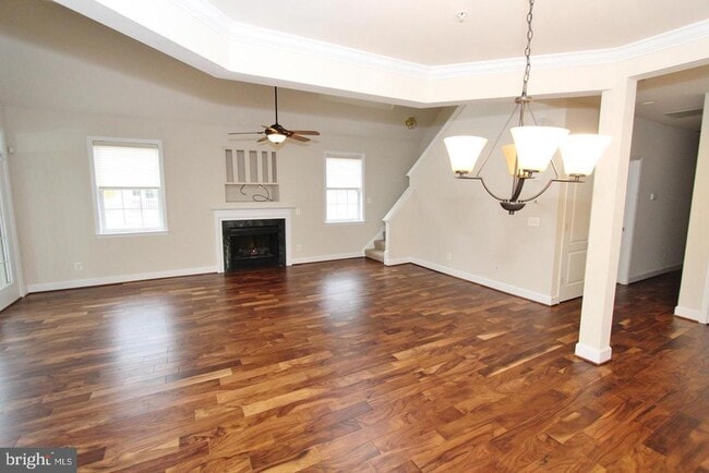 Building Photo - 13882 Greendale Dr
