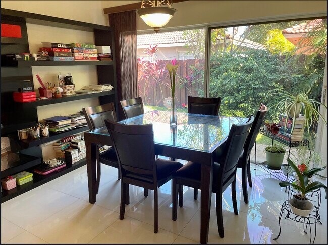 Building Photo - 5773 NW 99th Ave