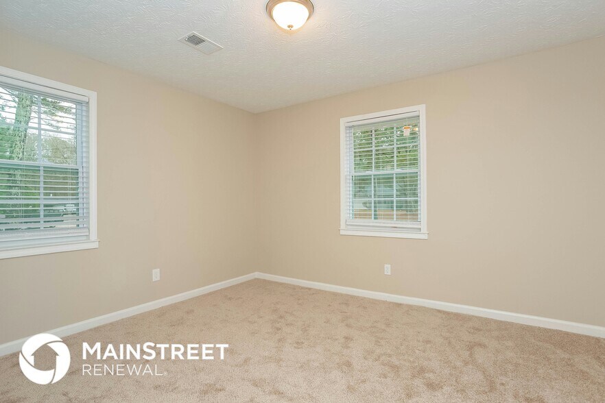 Building Photo - 5845 Bearing Way