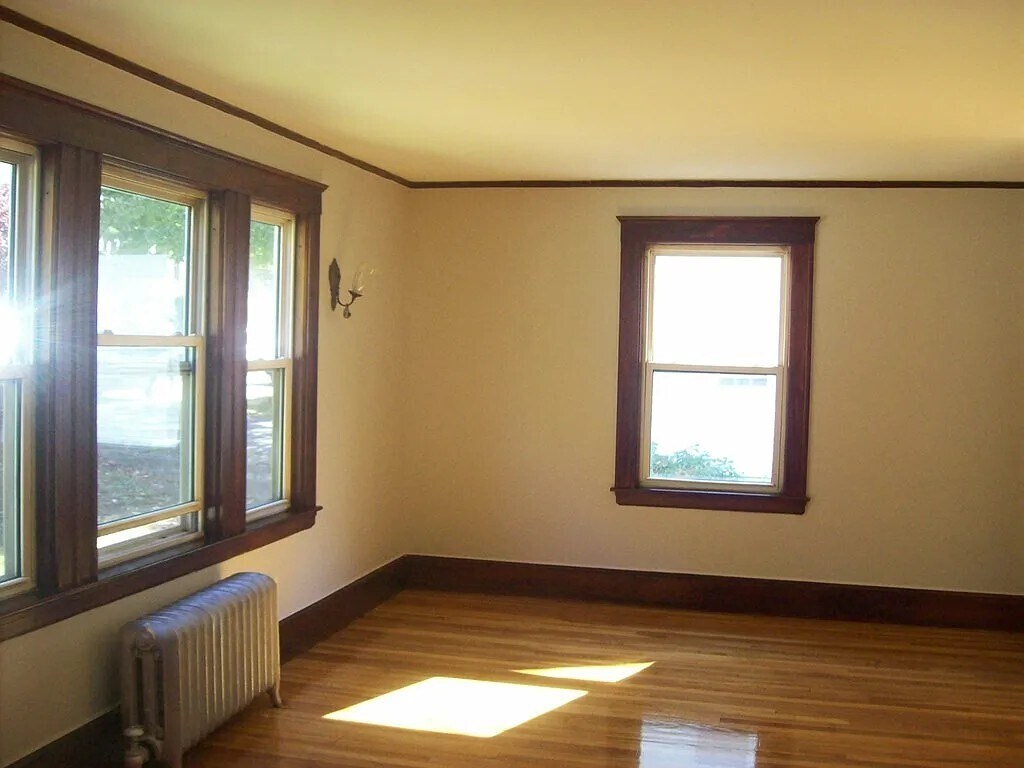 Building Photo - 52 Redlands Rd