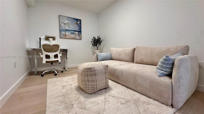 Building Photo - 9201 E Bay Harbor Dr