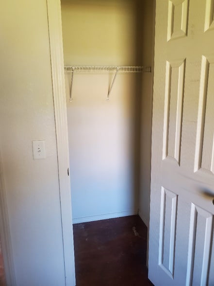 Building Photo - 2615 2nd Ave