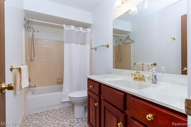 Building Photo - 1860 Christy Ct