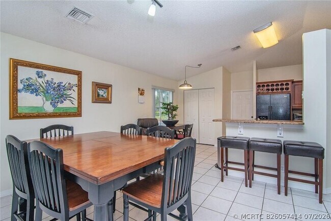 Building Photo - 4297 Pine Ridge Ct