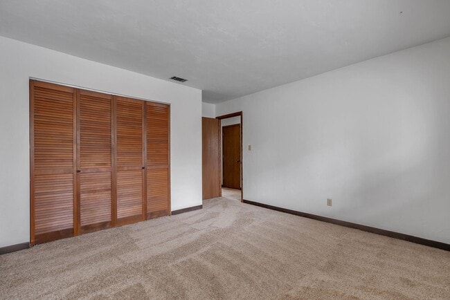 Building Photo - 3128 Blairstone Ct