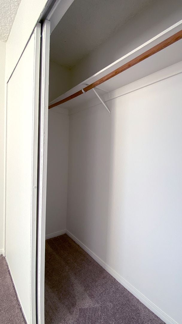 Building Photo - Great 3 bedroom and 1.5 bath townhouse with a small yard and 2 car garage.