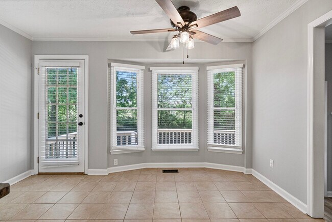 Building Photo - 6858 St Julian Way
