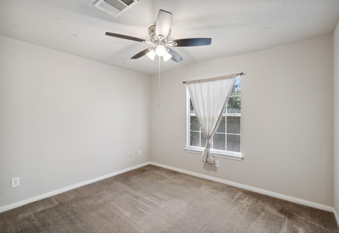 Building Photo - 2108 Narrow Glen Pky