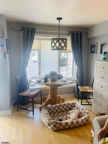 Building Photo - 9401 Pacific Ave