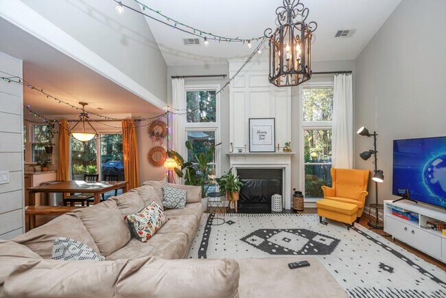 Building Photo - 9900 Barston Ct