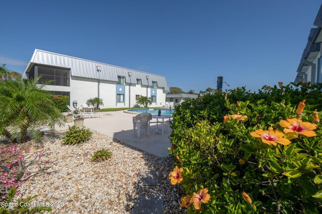 Building Photo - 205 S Banana River Blvd