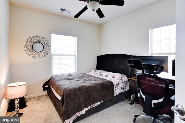 Building Photo - 14301 Ridge View Ln