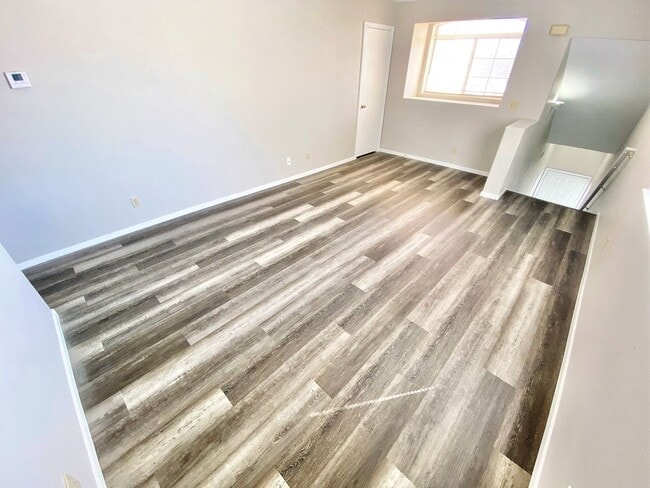 Building Photo - STUNNING 2 BEDROOM, 2 BATH CONDO LOCATED I...