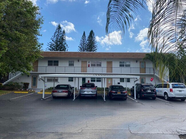 Building Photo - 2950 SE Ocean Blvd