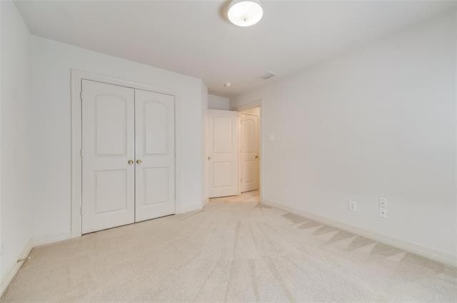 Building Photo - 2903 Holly Ln