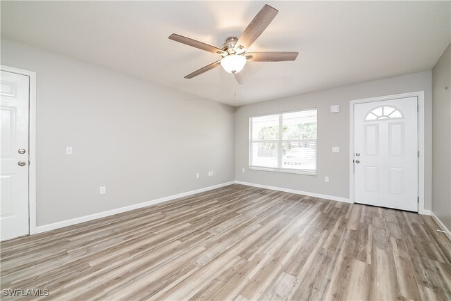 Building Photo - 4816 Pompano Rd