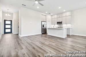 Building Photo - 8851 Oakland Rd