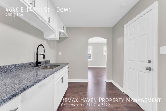 Building Photo - 4646 E 147th St