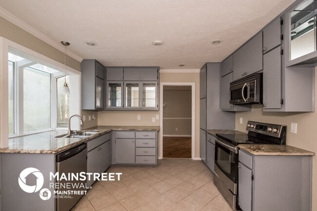 Building Photo - 5221 Island Dr