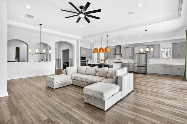 Building Photo - 14531 Woodland Spur Dr