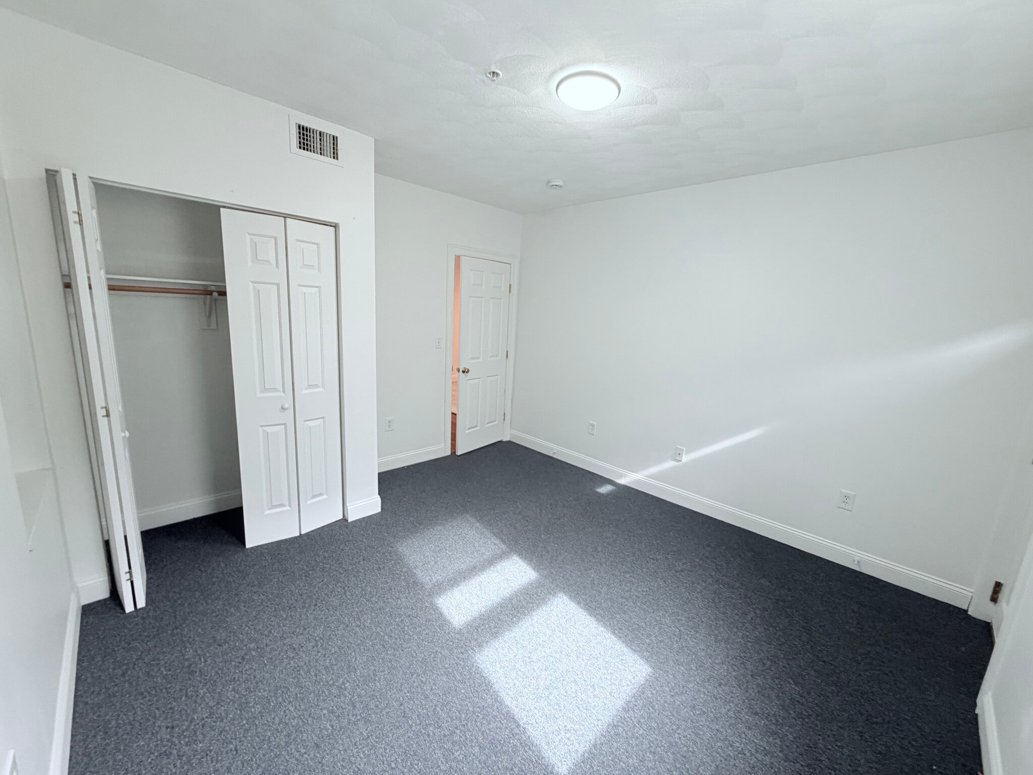 Building Photo - 179 Winnisimmet St