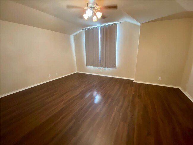 Building Photo - 8629 White Ibis Dr