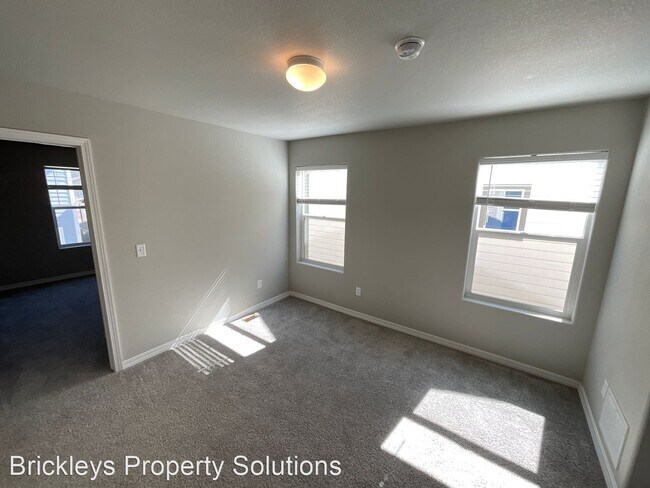 Building Photo - 3 br, 2.5 bath House - 4615 Gneiss Loop
