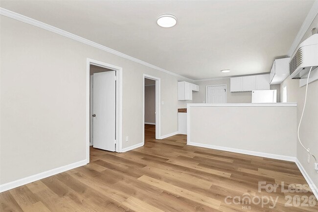 Building Photo - 2510 Hemphill St