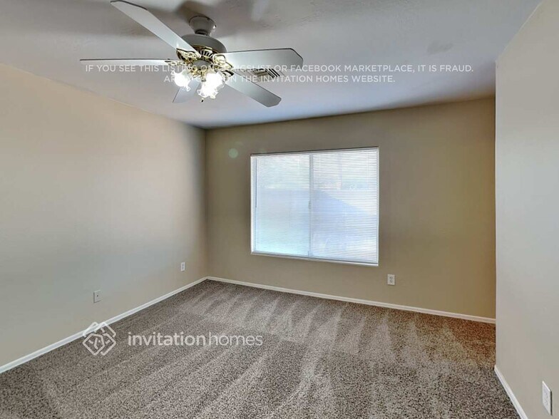 Building Photo - 3735 W Sunland Ave