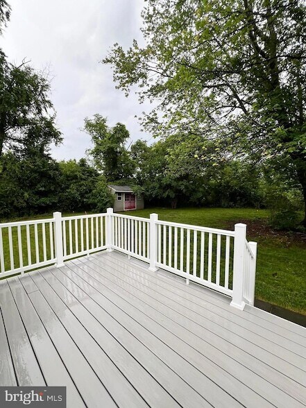 Building Photo - 34 Hornets Nest Ln