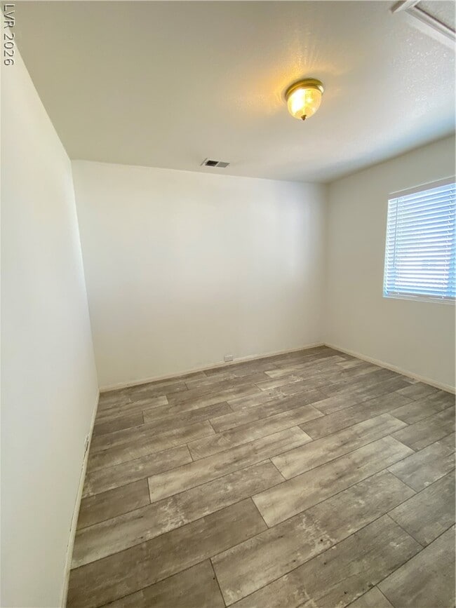 Building Photo - 8328 Sea Glen Dr