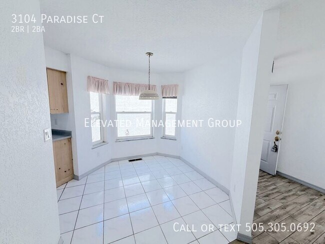 Building Photo - 3104 Paradise Ct SE