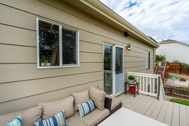 Building Photo - 15955 Golden Eye Ct