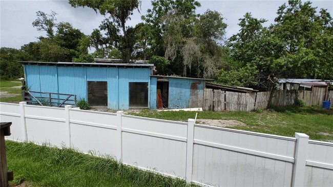 Building Photo - 11025 Pinto Dr