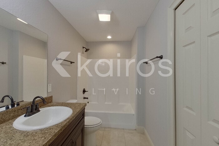 Building Photo - 1749 SW 168th Loop