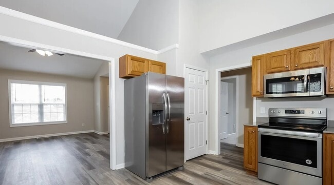 Building Photo - 1005 Tellis Dr