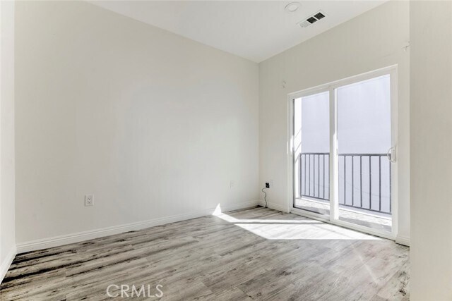 Building Photo - 14328 Gilmore St