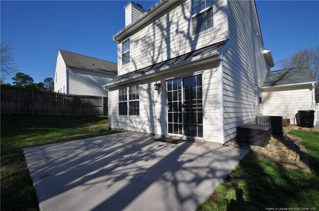 Building Photo - 202 Thorncrest Dr