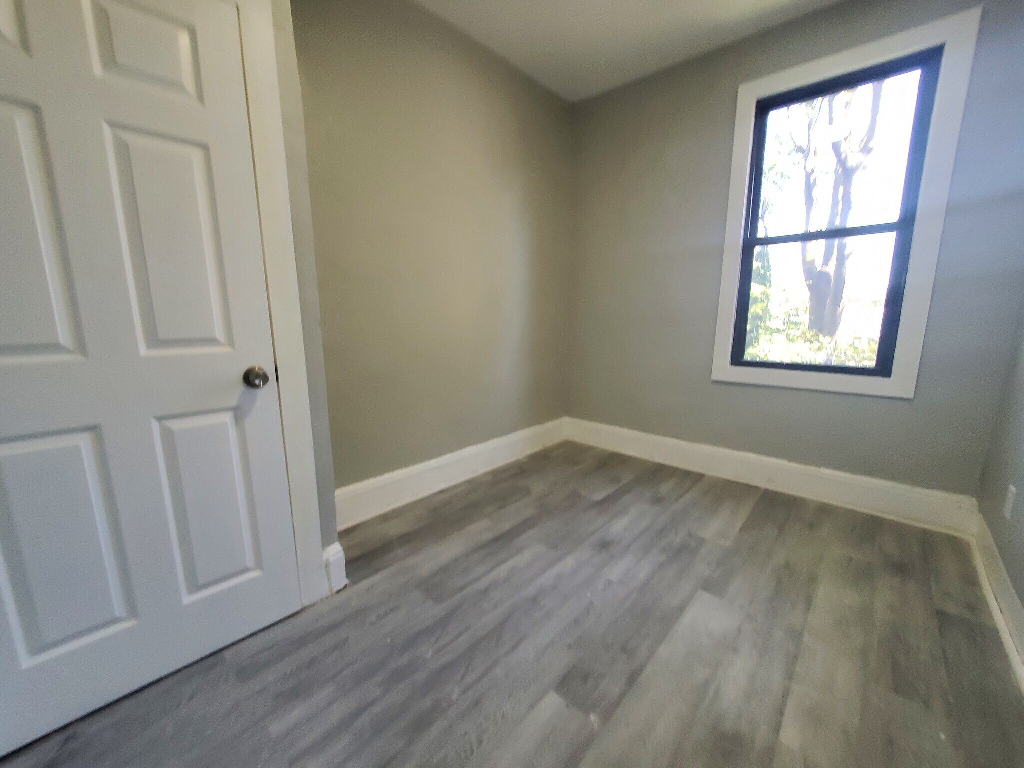 135 W 54th St 3 - 133 W 54th St