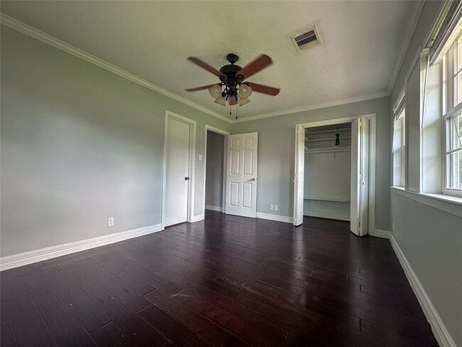 Building Photo - 17706 Wild Oak Dr