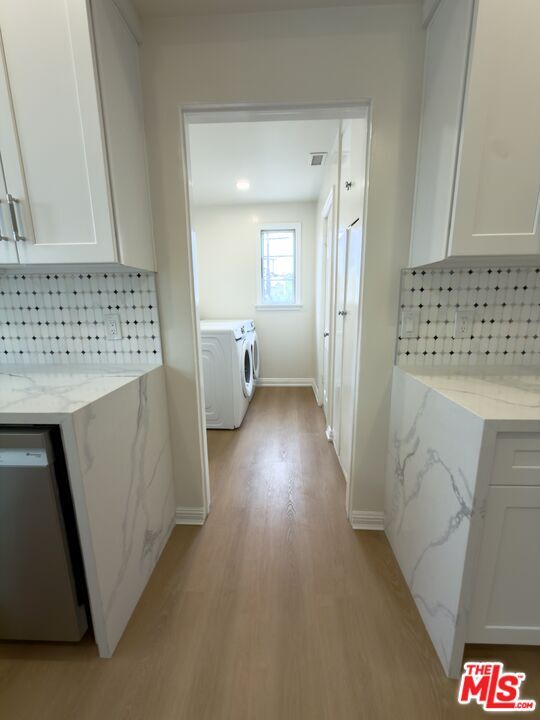 Building Photo - 378 S La Jolla Ave